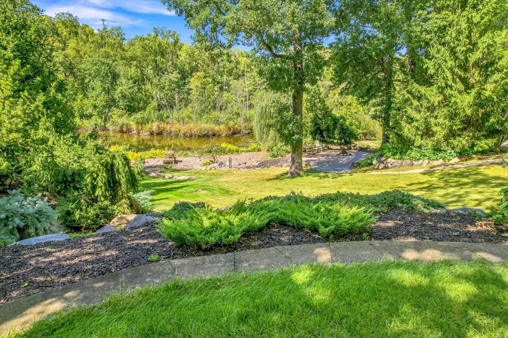 111 Teresa Drive West Saint Paul, MN 55118