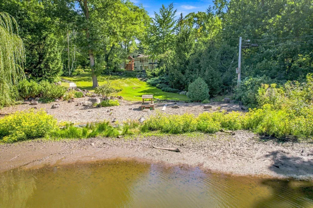 111 Teresa Drive West Saint Paul, MN 55118