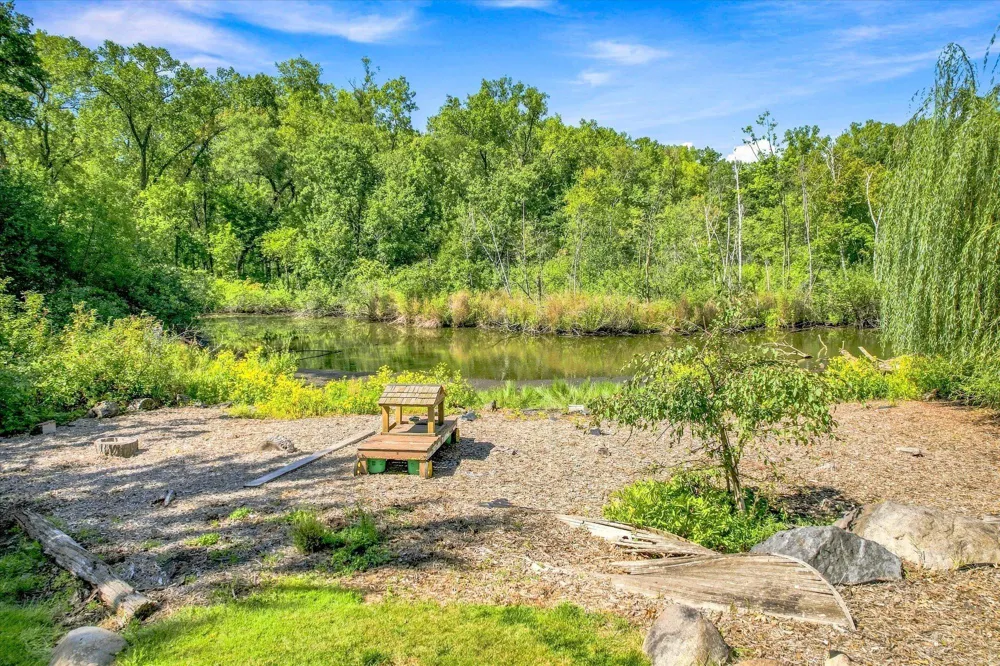 111 Teresa Drive West Saint Paul, MN 55118