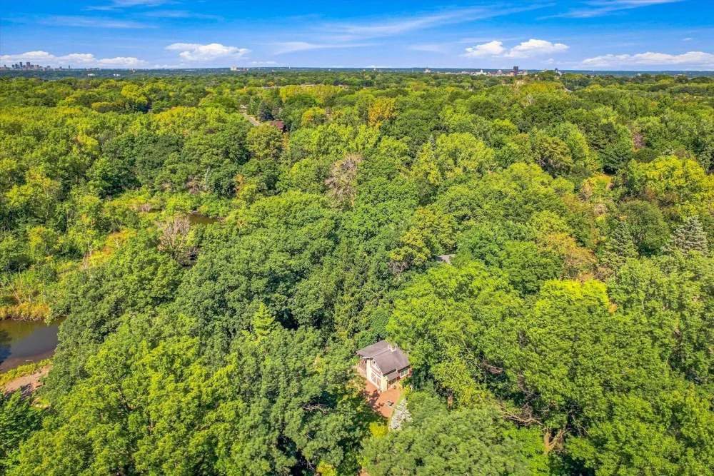 111 Teresa Drive West Saint Paul, MN 55118