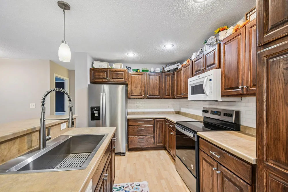 178 Sieben Crest Lane Hastings, MN 55033
