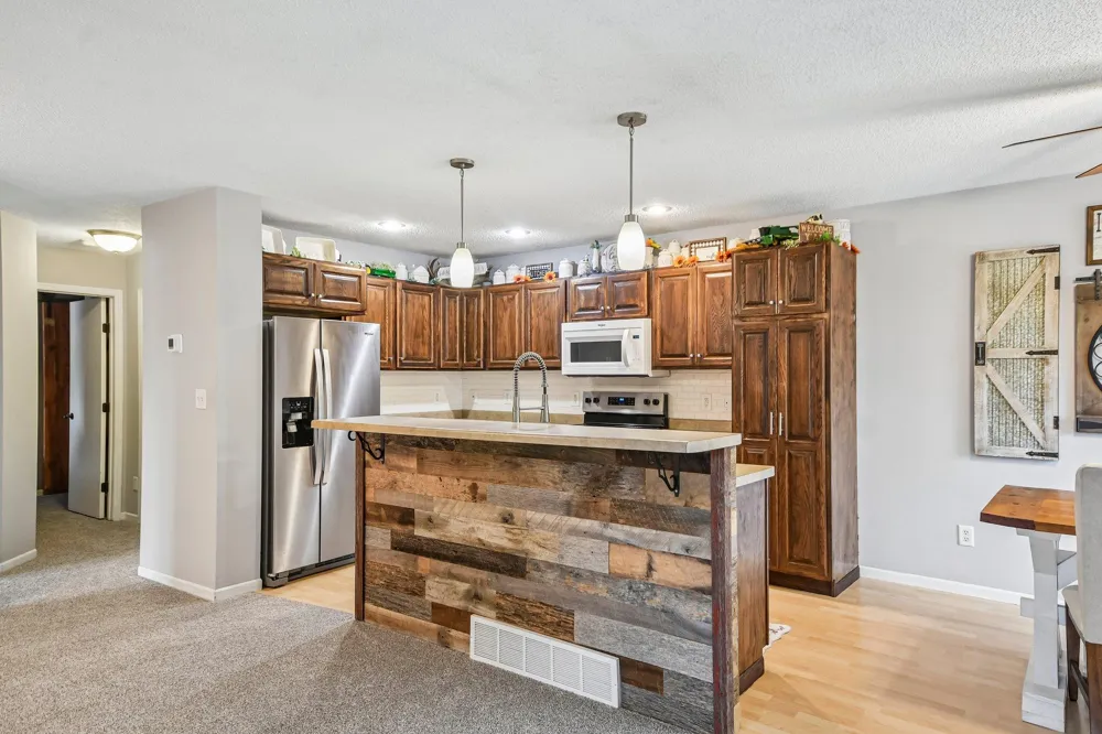 178 Sieben Crest Lane Hastings, MN 55033