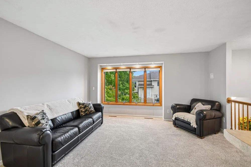 178 Sieben Crest Lane Hastings, MN 55033