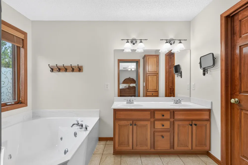 830 Ramsey Avenue Carver, MN 55315