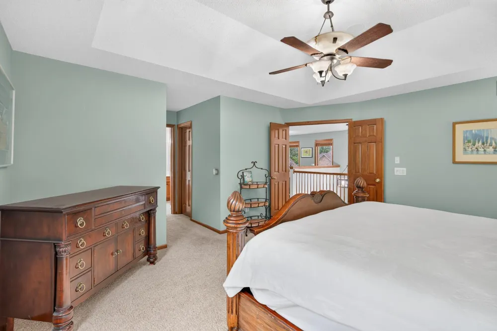 830 Ramsey Avenue Carver, MN 55315