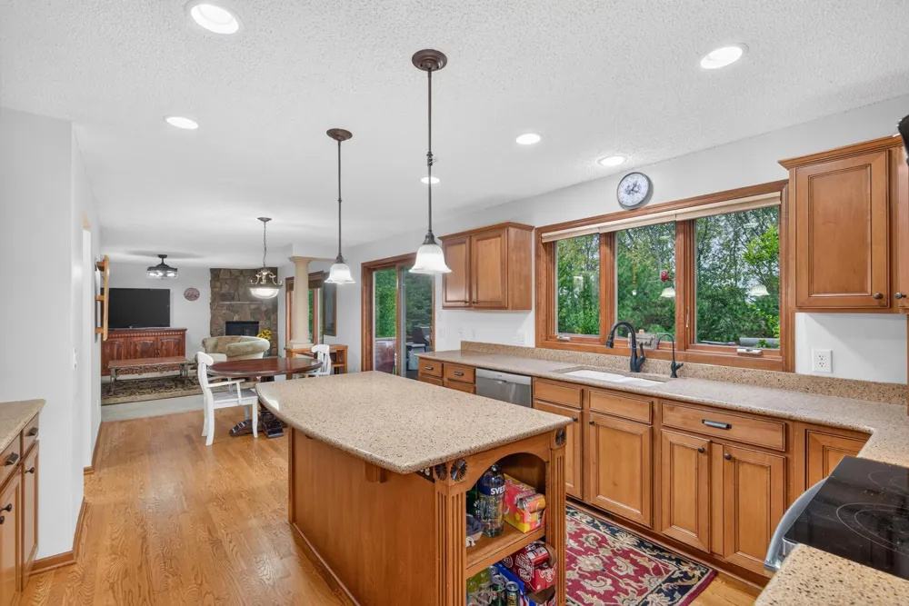 830 Ramsey Avenue Carver, MN 55315