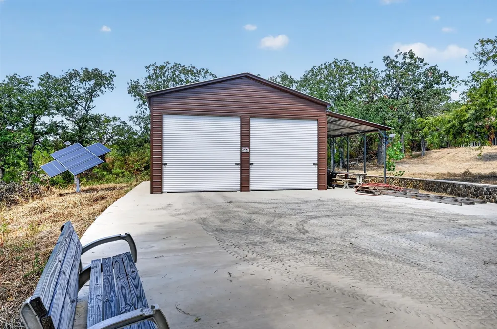 1623 Three Skillet Road Springtown, TX 76082