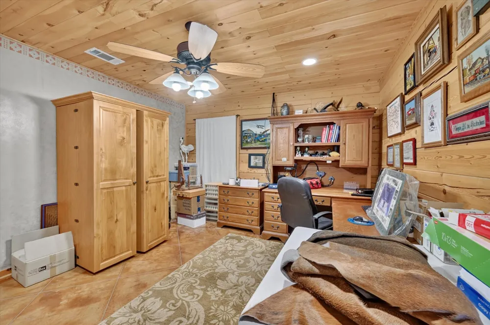 1623 Three Skillet Road Springtown, TX 76082