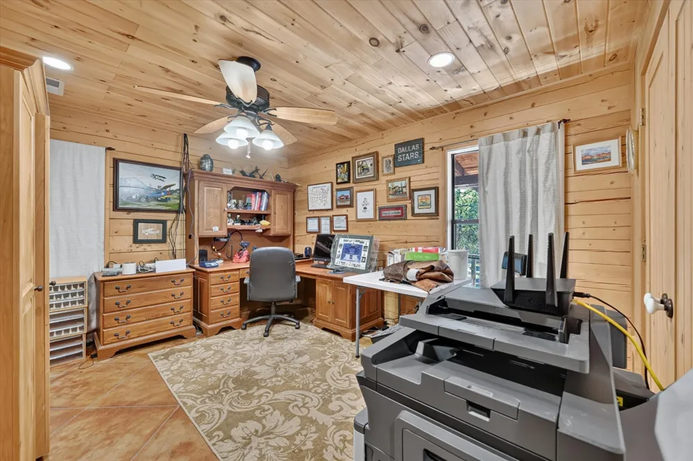1623 Three Skillet Road Springtown, TX 76082