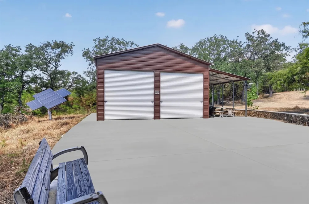 1623 Three Skillet Road Springtown, TX 76082