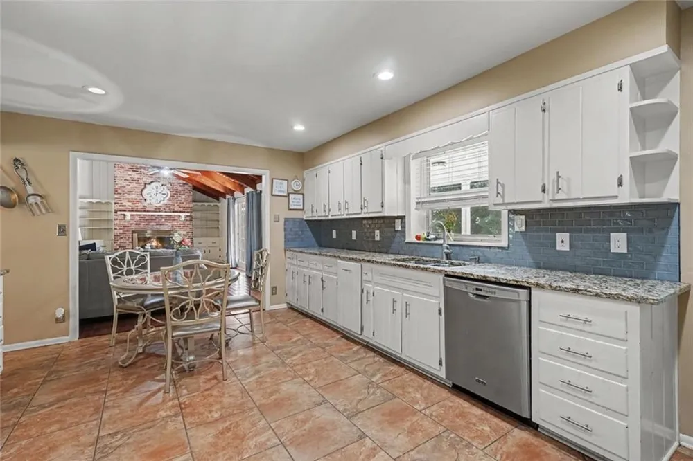 4151 Durham Circle Stone Mountain, GA 30083