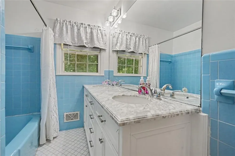 4151 Durham Circle Stone Mountain, GA 30083