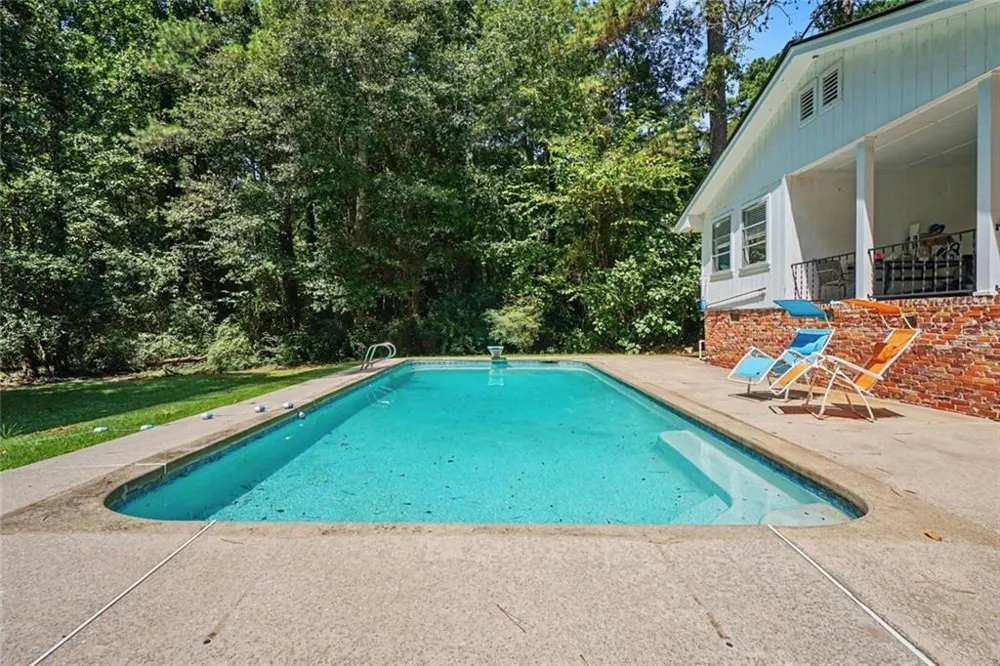 4151 Durham Circle Stone Mountain, GA 30083