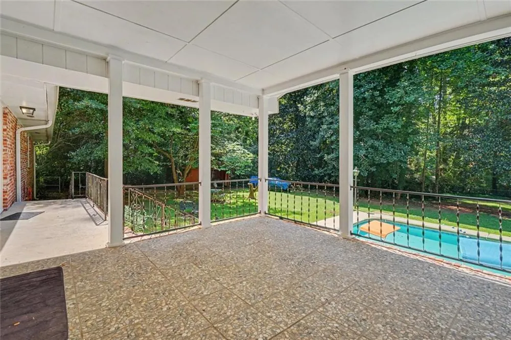 4151 Durham Circle Stone Mountain, GA 30083