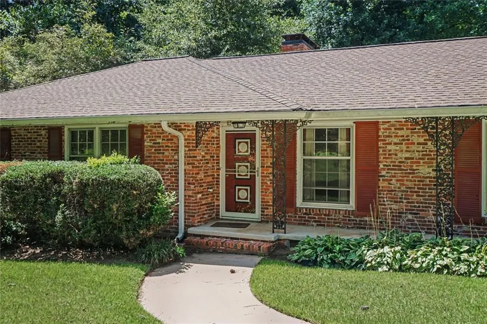 4151 Durham Circle Stone Mountain, GA 30083