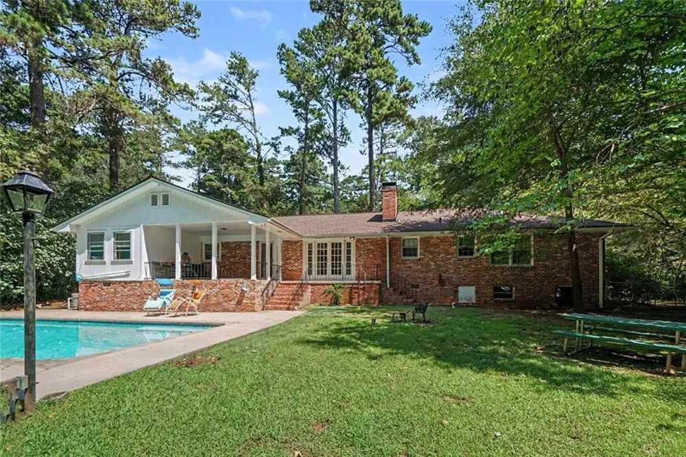 4151 Durham Circle Stone Mountain, GA 30083