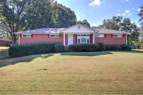 24 Beechwood Drive