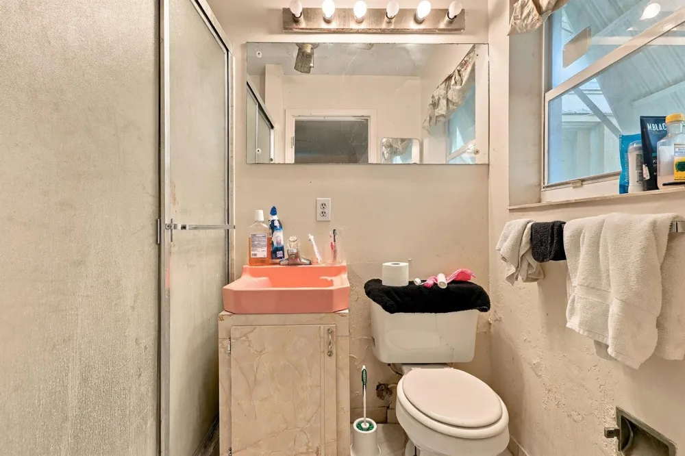 430 Ware Drive West Palm Beach, FL 33409