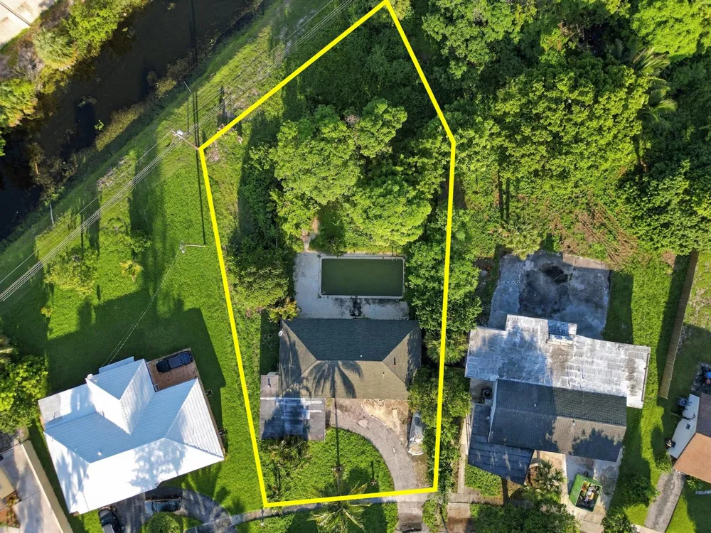 430 Ware Drive West Palm Beach, FL 33409