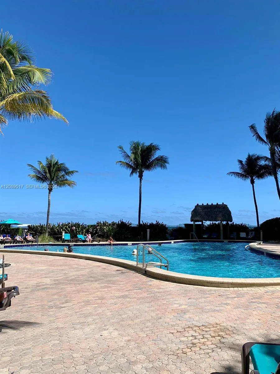 3901 S Ocean Dr #10W Hollywood, FL 33019