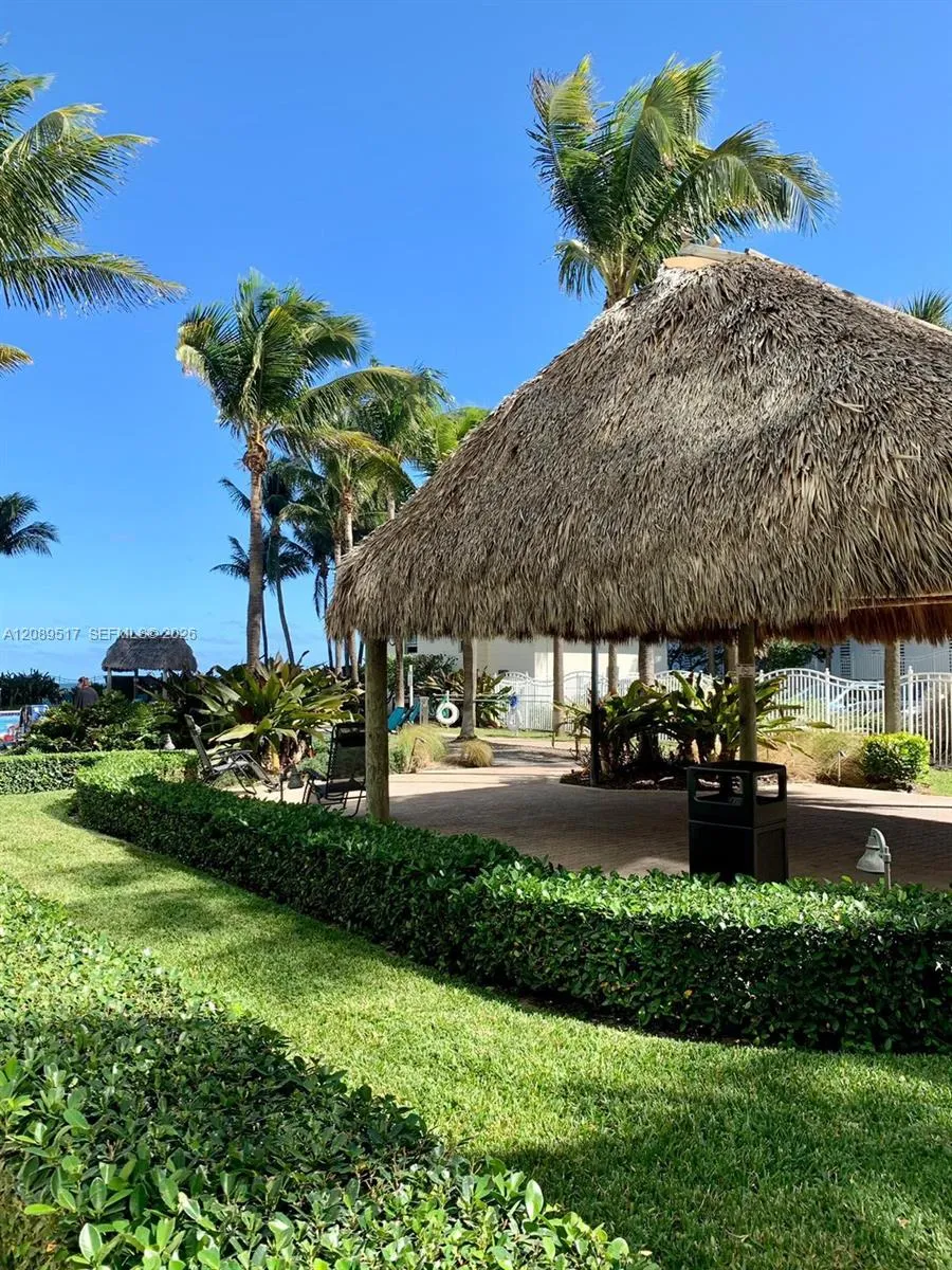 3901 S Ocean Dr #10W Hollywood, FL 33019