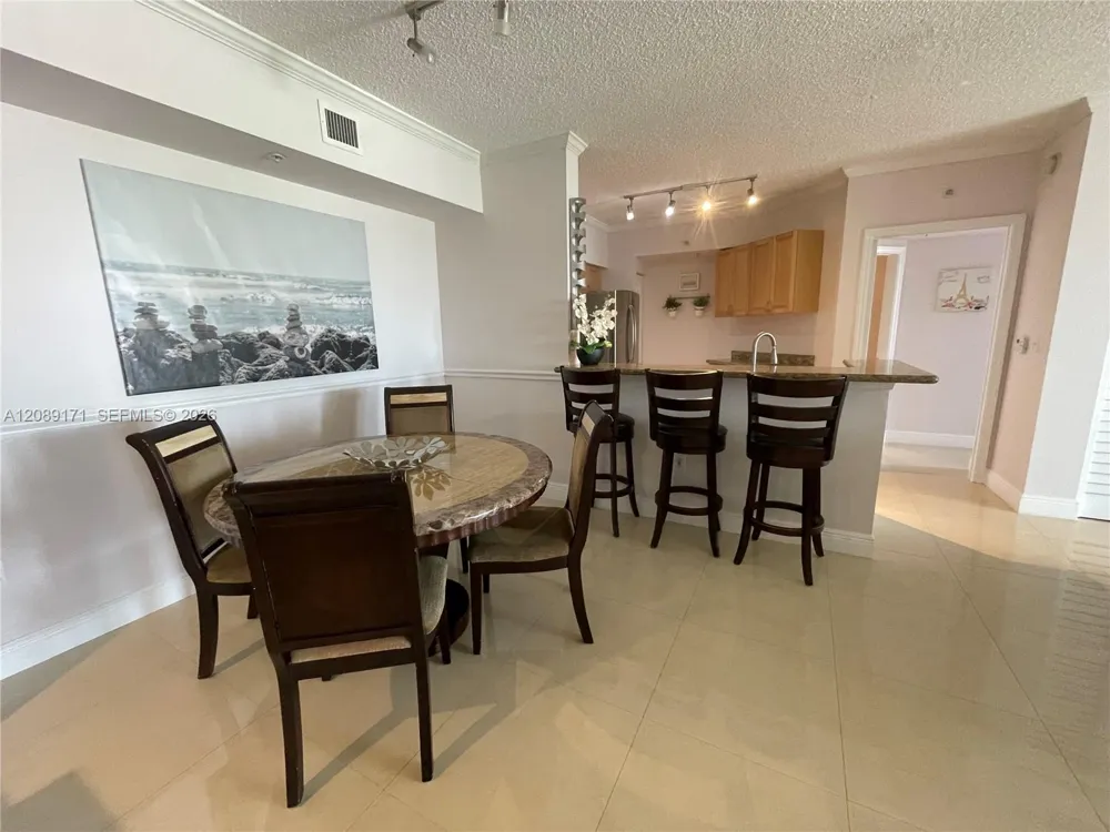 17100 Bay Rd #1816 Sunny Isles Beach, FL 33160