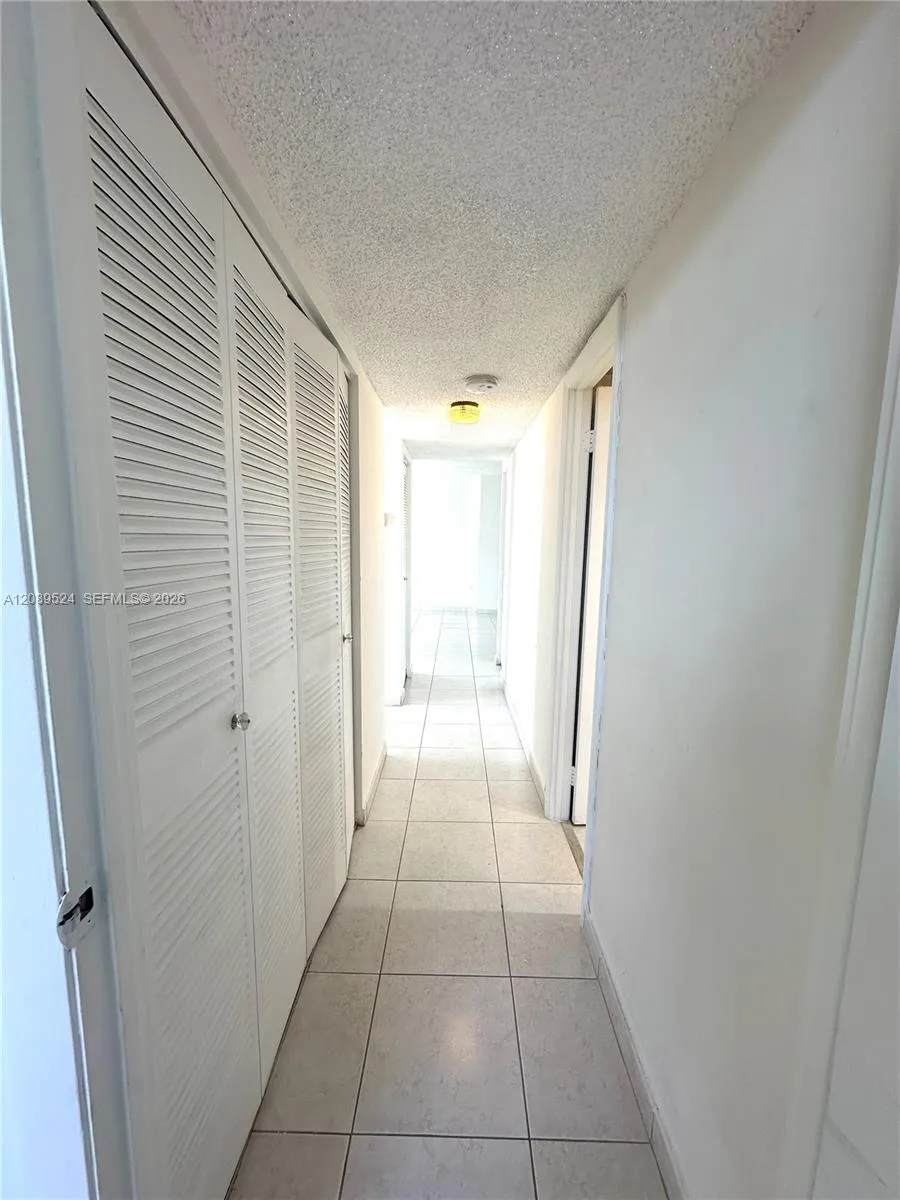 4675 W 18th Ct #801 Hialeah, FL 33012