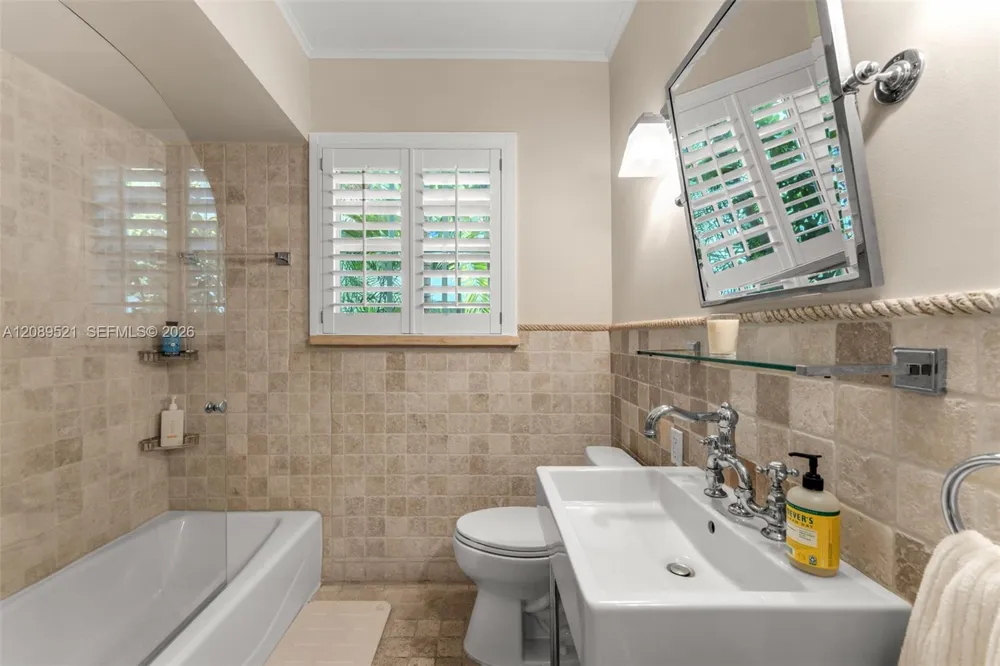 629 Altara Ave Coral Gables, FL 33146