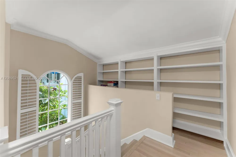 629 Altara Ave Coral Gables, FL 33146