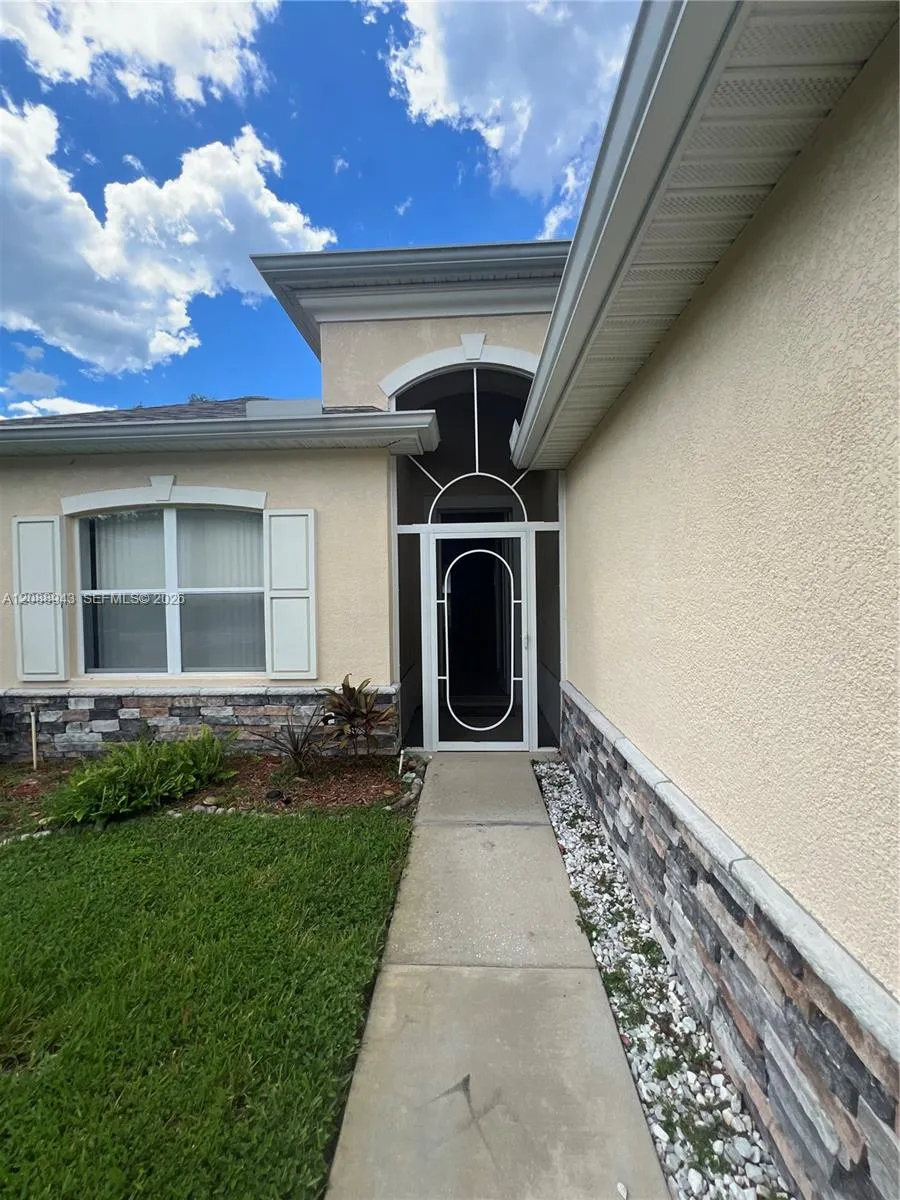 14753 potterton cir Hudson, FL 34667