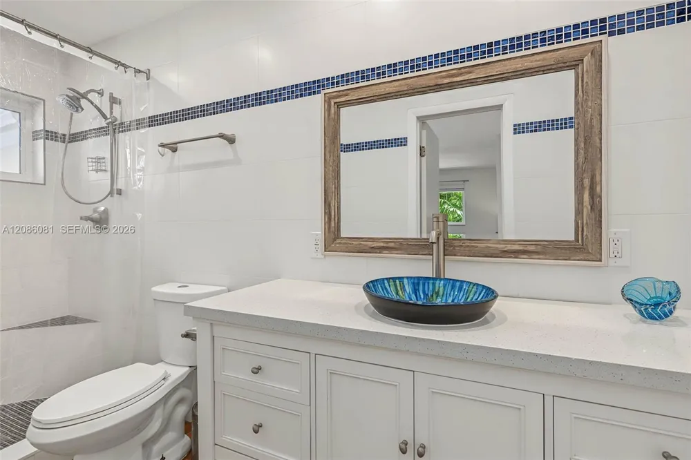 18740 SW 86th Ave Cutler Bay, FL 33157