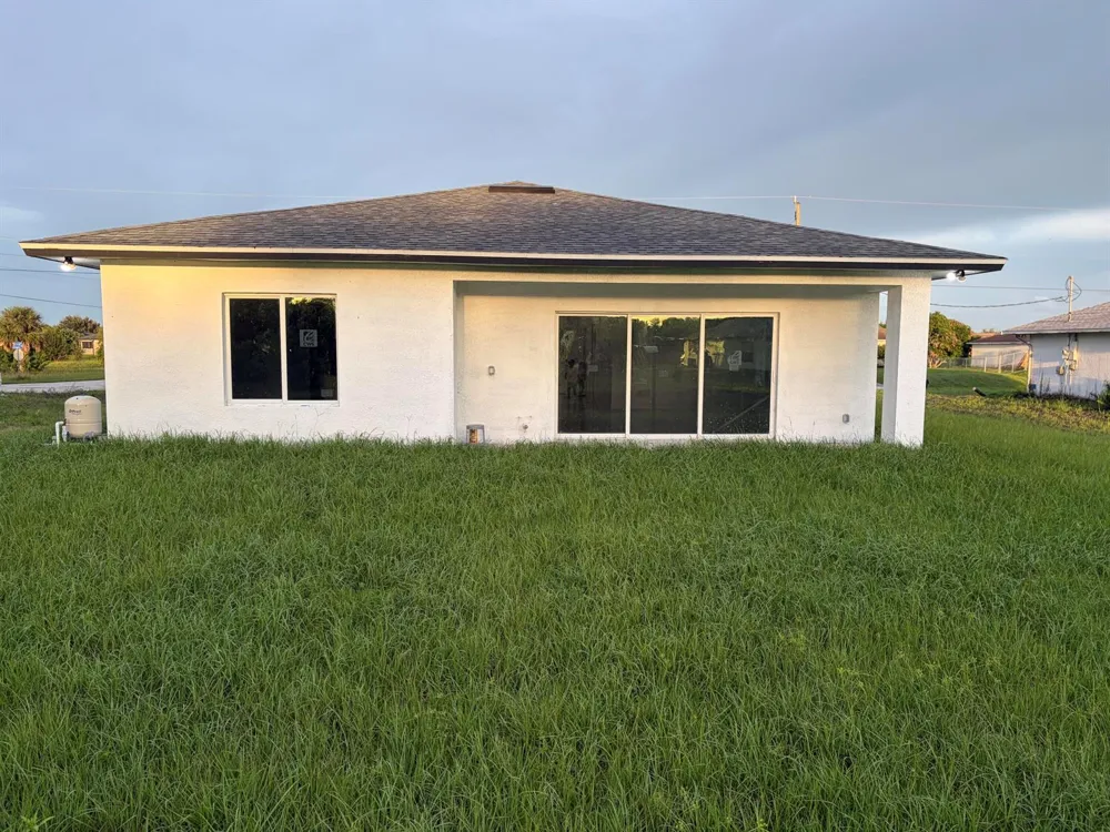 1021 CHAPLIN AVENUE Lehigh Acres, FL 33971