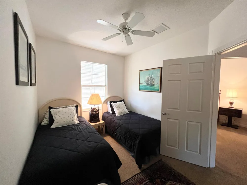 2913 E Community Drive Jupiter, FL 33458
