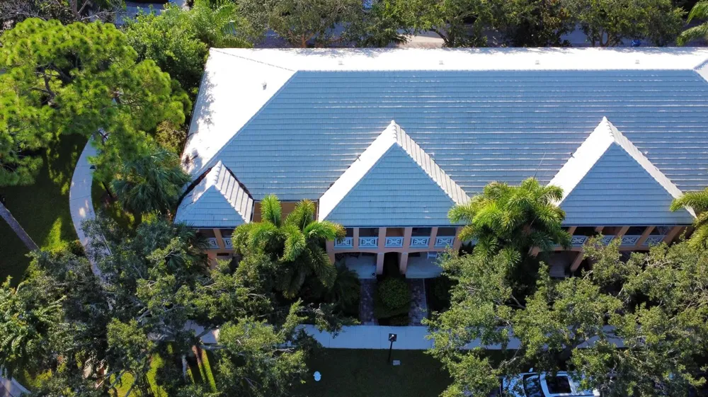 2913 E Community Drive Jupiter, FL 33458