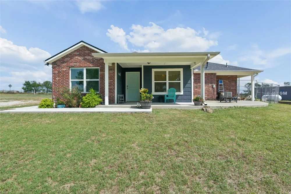 394951 W 3900 ROAD Skiatook, OK 74070