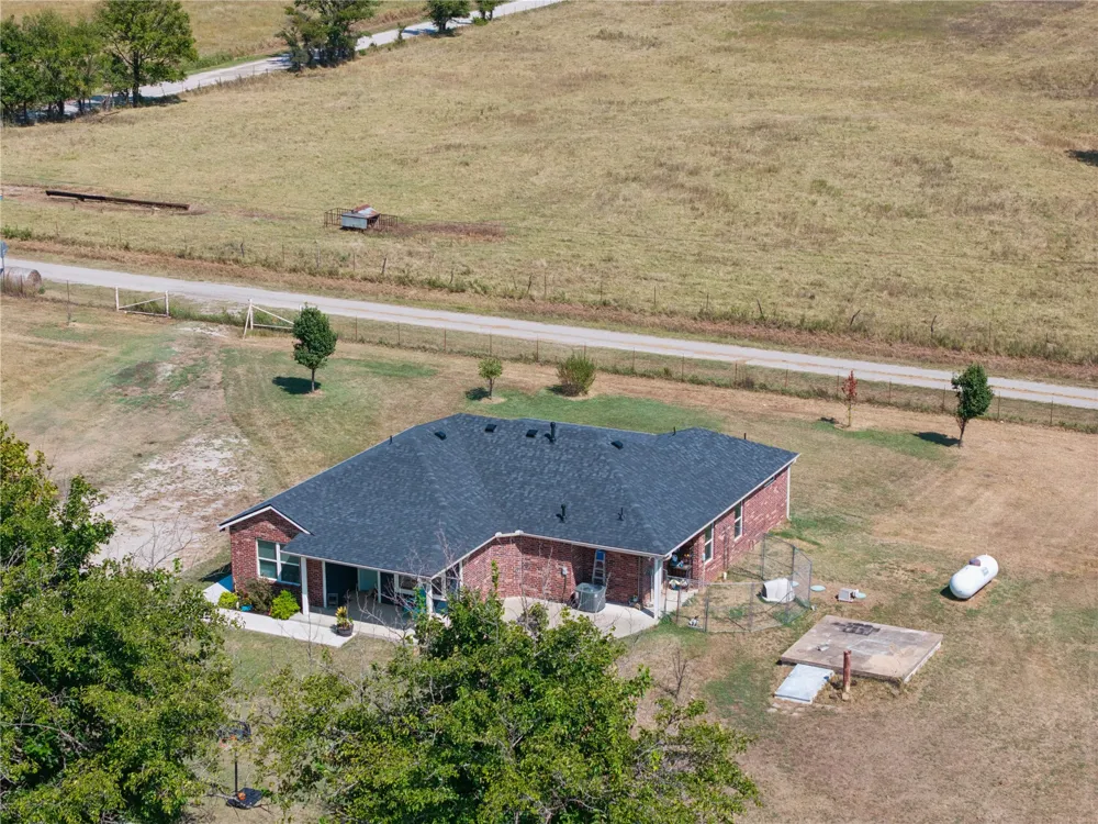 394951 W 3900 ROAD Skiatook, OK 74070