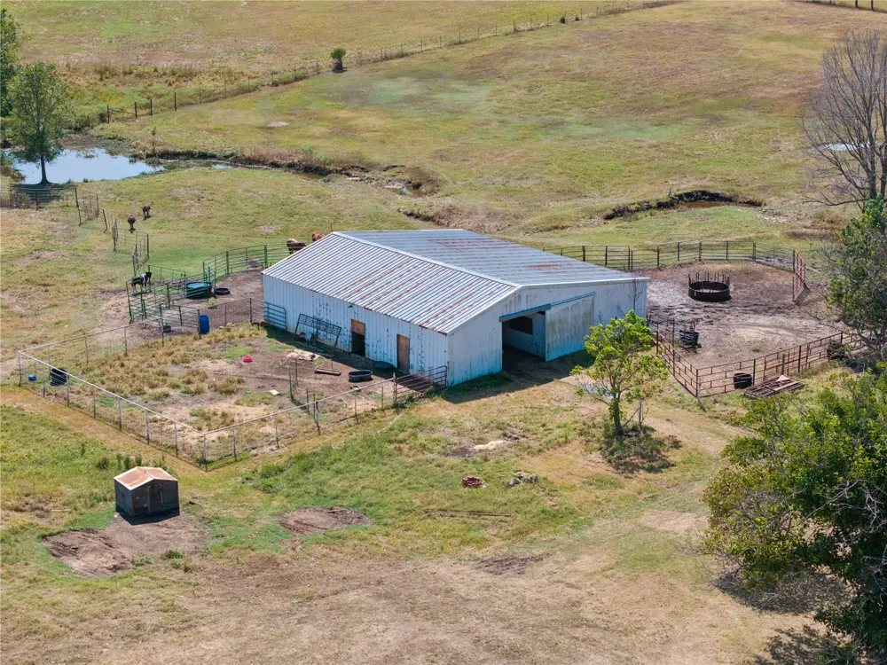 394951 W 3900 ROAD Skiatook, OK 74070