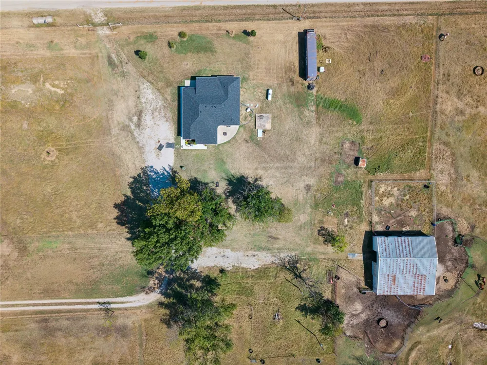 394951 W 3900 ROAD Skiatook, OK 74070
