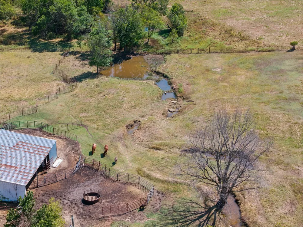 394951 W 3900 ROAD Skiatook, OK 74070