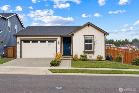 13404 Edmunds Parkway E