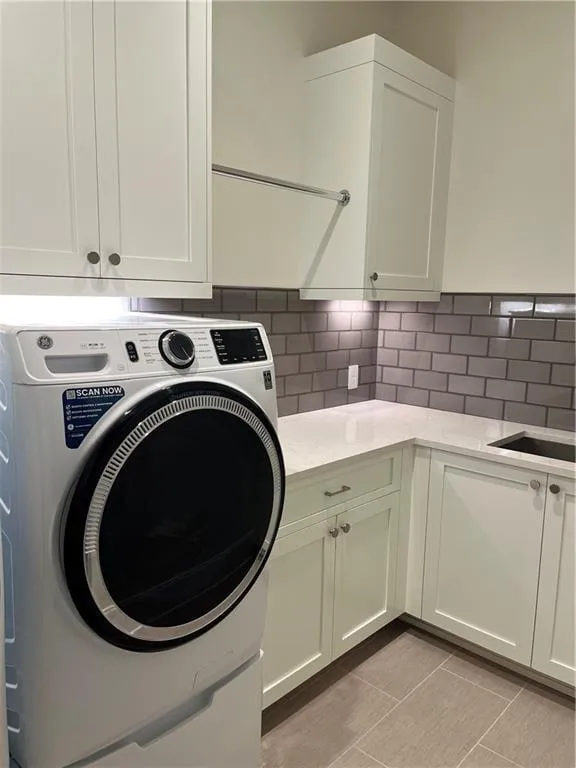 106 Spring Street Gainesville, GA 30501