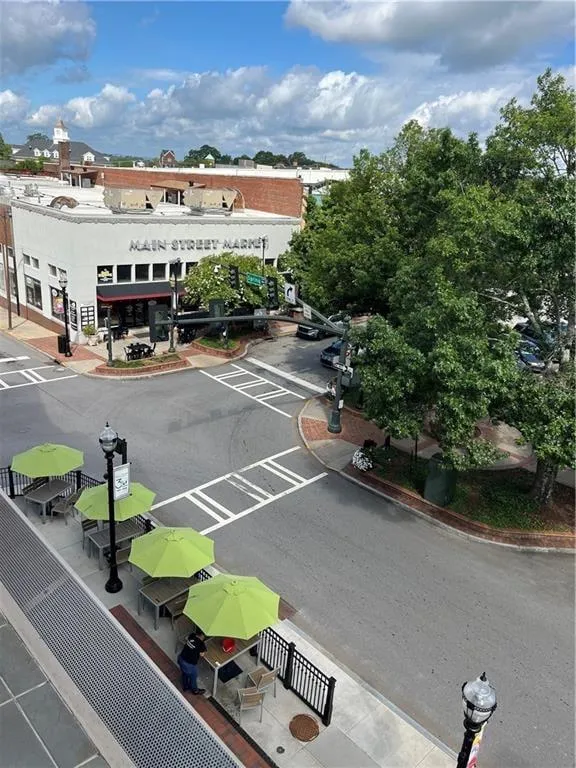 106 Spring Street Gainesville, GA 30501