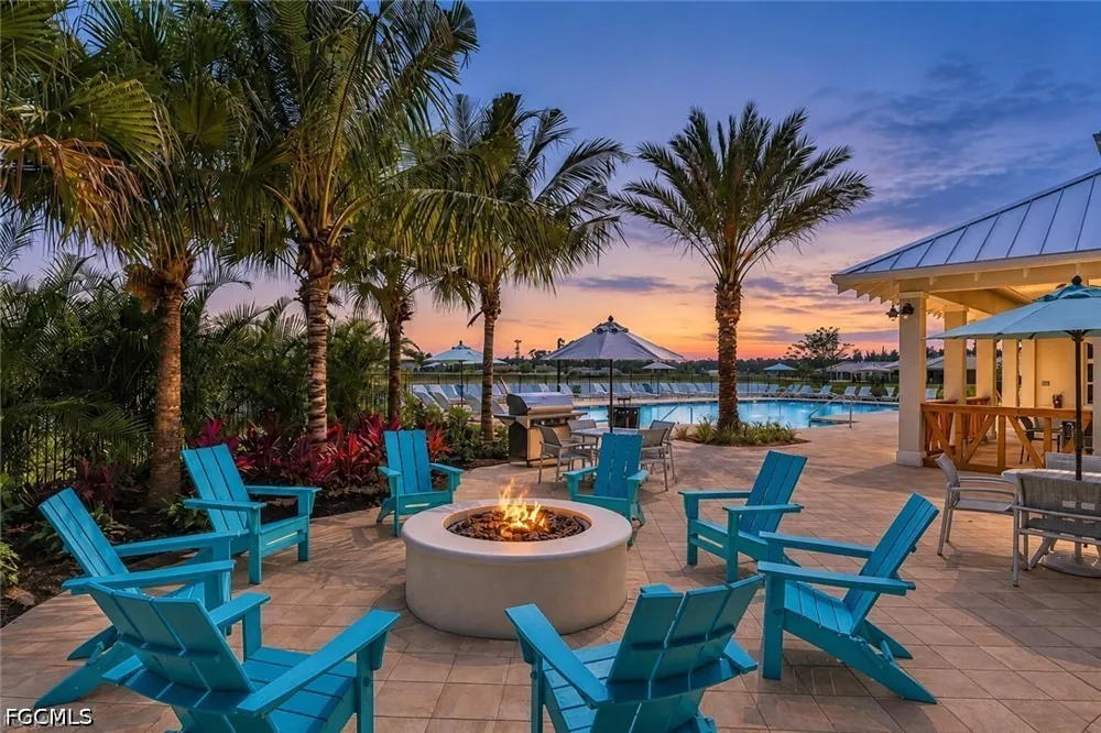 Bonavie Cove Drive Fort Myers, FL 33966