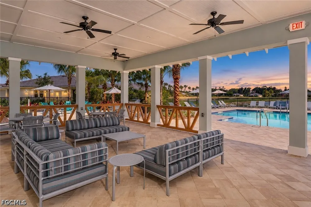 Bonavie Cove Drive Fort Myers, FL 33966