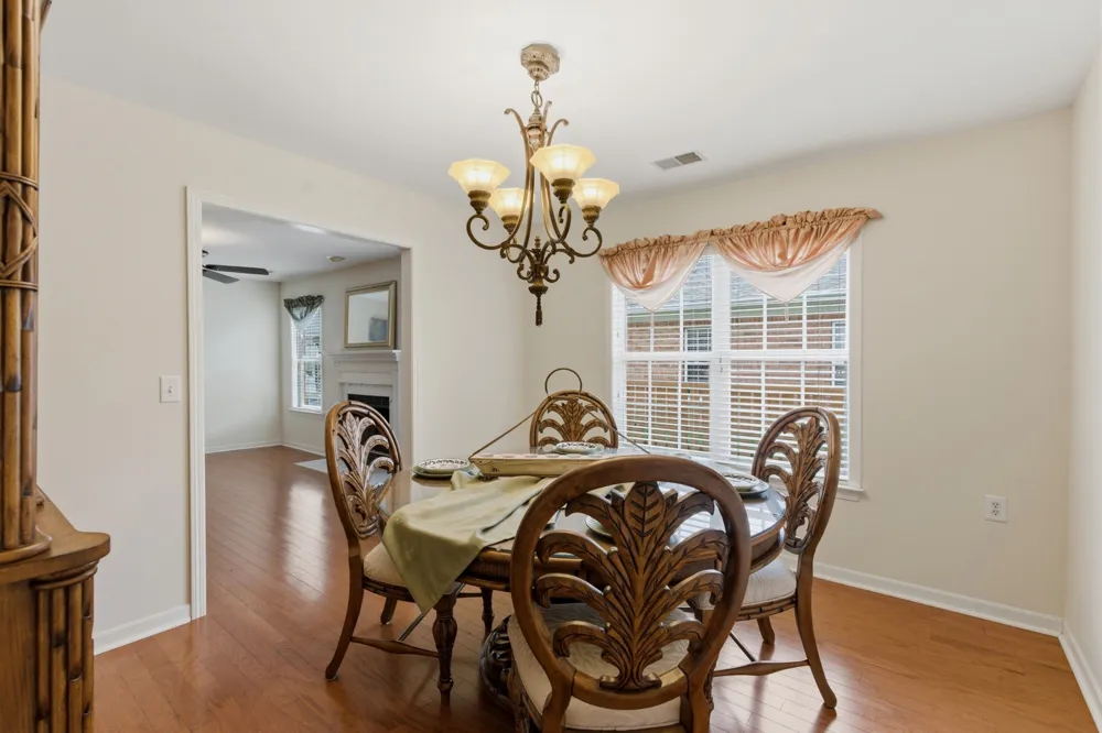 96 Alton Park Ln Franklin, TN 37069