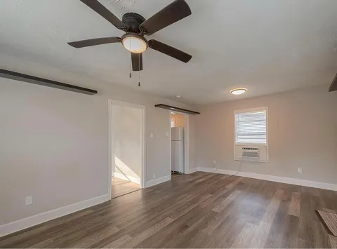1511 Scharpe Street #3