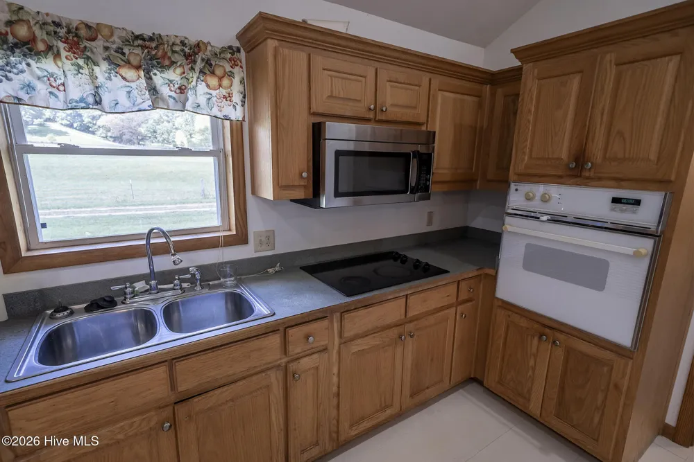 114 Fletcher Hooper Road Robbinsville, NC 28771