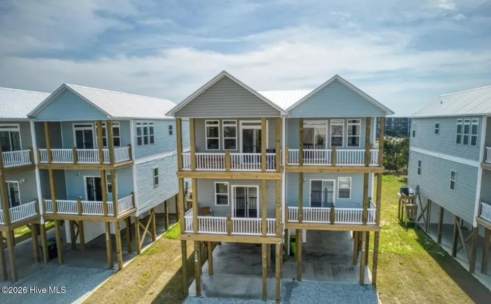 128 Sea Gull Lane North Topsail Beach, NC 28460