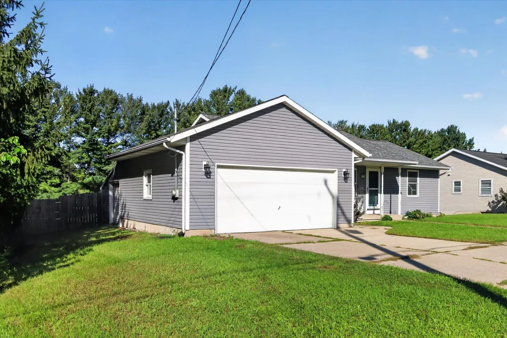 6703 28th Avenue Georgetown Charter Township, MI 49426