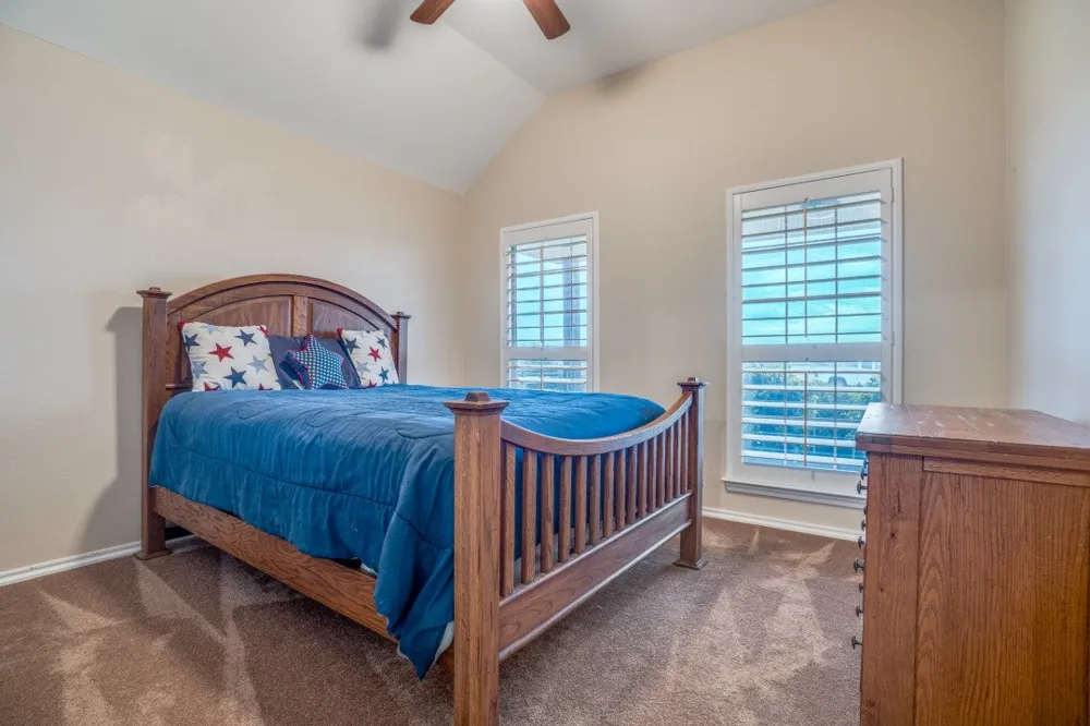 108 High Meadows Court Decatur, TX 76234